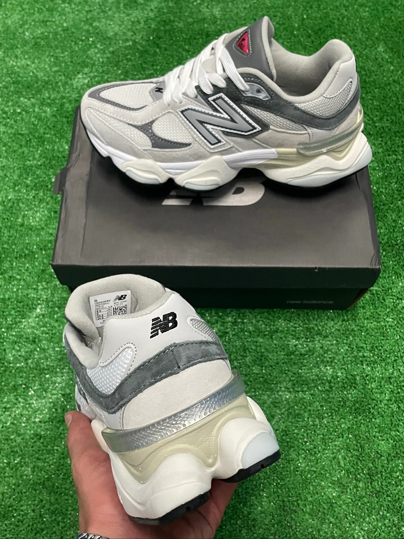 Tênis New Balance 9060 – photo 5